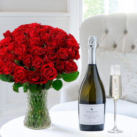 50 Red Roses & Prosecco