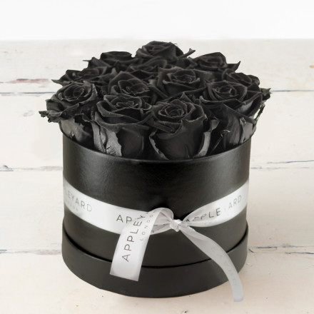 Forever Black Rose Hatbox (Lasts Up to a Year)