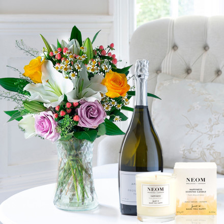 Glaze, Appleyard Prosecco (75cl) & NEOM Happiness Candle (185g) 