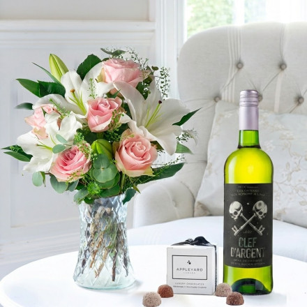 Simply Pink Rose & Lily, Clef d'Argent Sauvignon Blanc & 6 Mixed Truffles