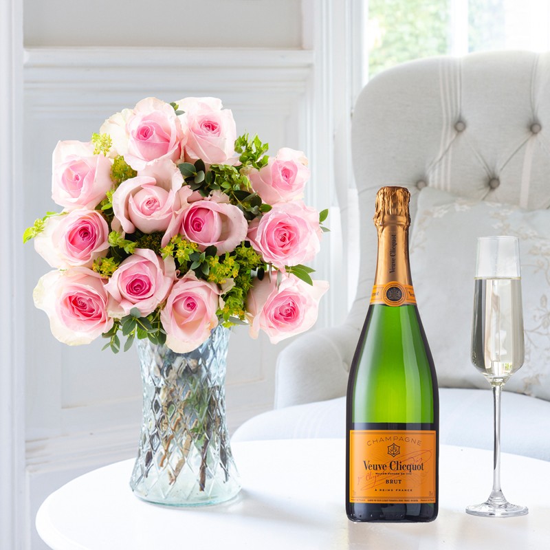 Sorbet Roses & Veuve Clicquot