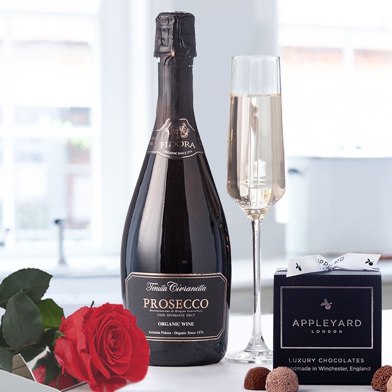 Preserved Rose, Fidora Prosecco & 12 Mixed Truffles