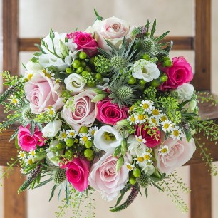 Rose Pearl & 12 Mixed Truffles