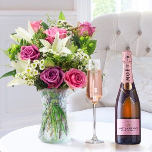 Chantilly & Moët Rosé
