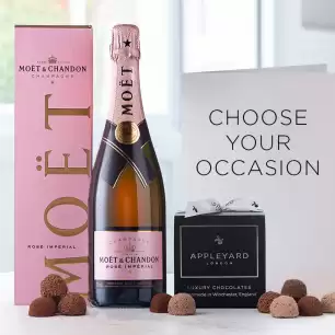Moët & Chandon Rosé Champagne (75cl), 12 Handmade Chocolate Truffles & Occasion Card