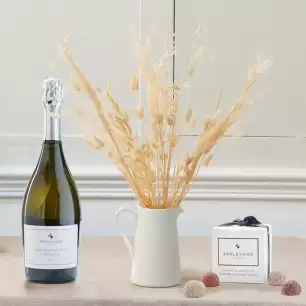 Natural Whites, Appleyard Prosecco 75cl & 6 Mixed Truffles