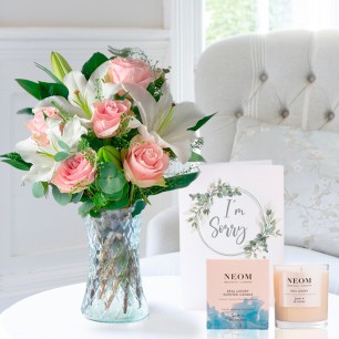 Simply Pink Rose & Lily, NEOM Luxury Candle (75g) & I'm Sorry Card
