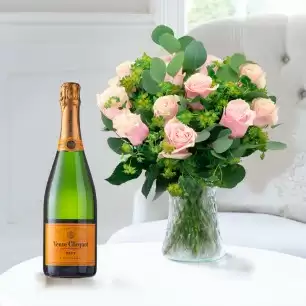 Luxury Pink Roses & Veuve Clicquot