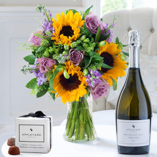 Summer Martini, Appleyard Prosecco (75cl) & 6 Mixed Truffles